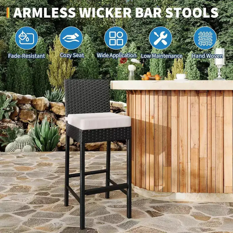 Lot de 2 tabourets de bar hauts de jardin en osier GustoWave avec coussins, sans accoudoirs, pour jardin et piscine