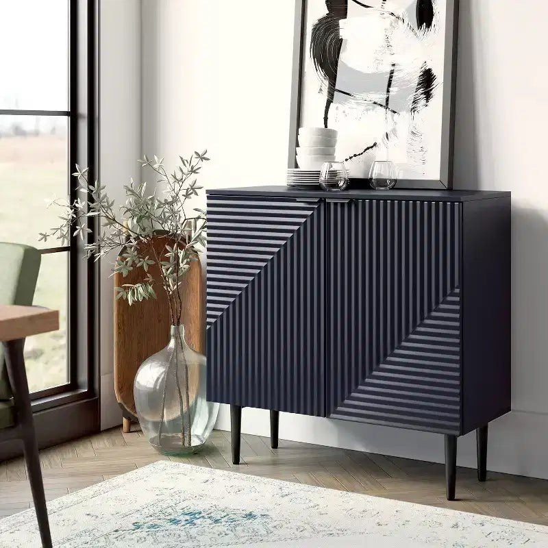Meuble d'appoint cannelé à 2 portes avec étagères réglables