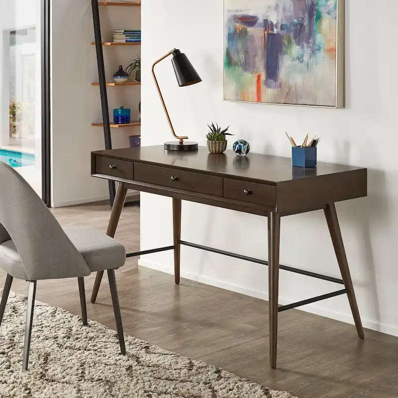 Bureau Aksel en bois à 3 tiroirs par iNSPIRE Q Modern