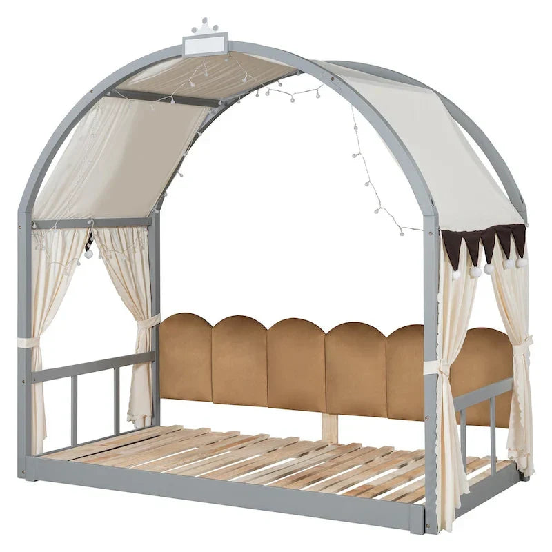 Lit plateforme Montessori au sol en bois massif, style maisonnette avec toit arqué et lit gigogne, pour filles et garçons