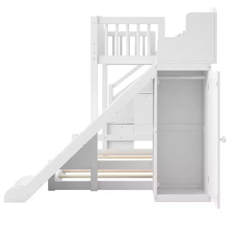 Lit superposé avec lit simple au-dessus et lit double en dessous, toboggan, étagères, escalier de rangement et armoire pour chambre d’enfant