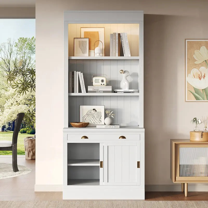 Étagère haute moderne avec éclairage LED et options de rangement polyvalentes