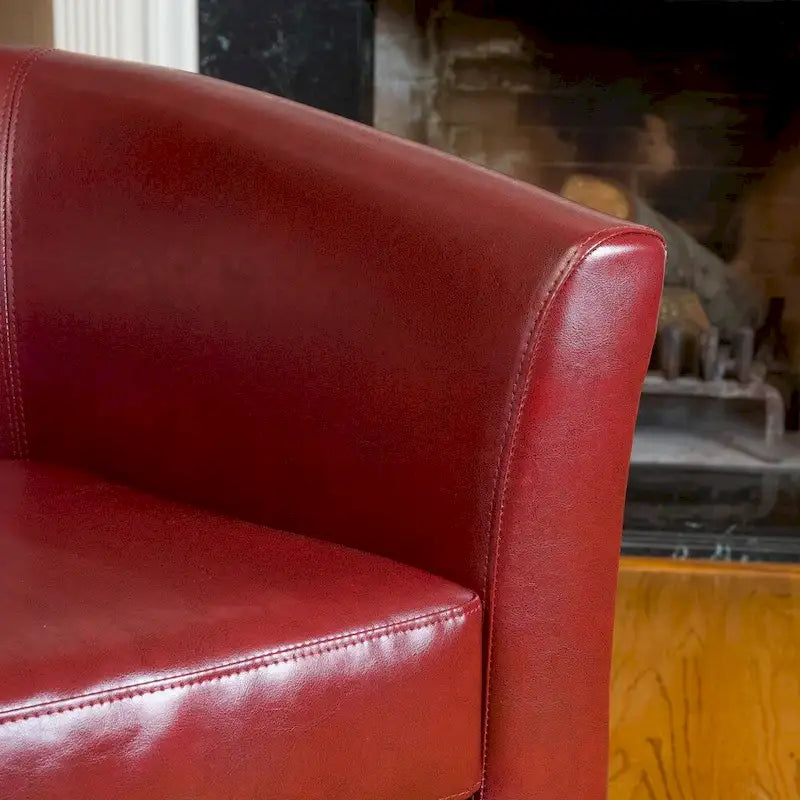 Fauteuil club baquet en cuir reconstitué rouge oxblood par Christopher Knight Home